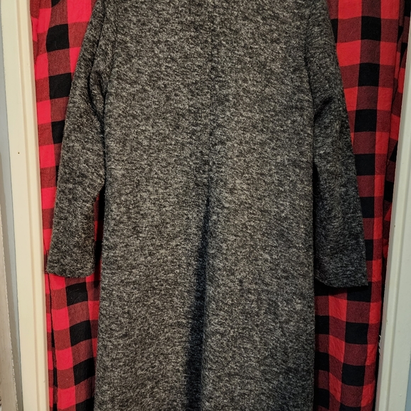Wool Trench Coat - Picture 3 of 4